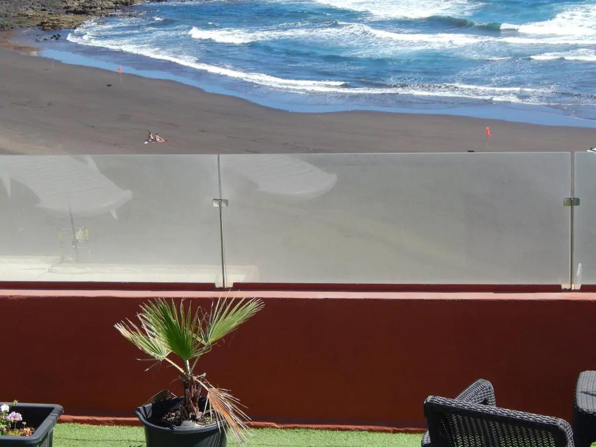 Appartement Loft With Balcony Sea View à Playa Del Hombre Extérieur photo