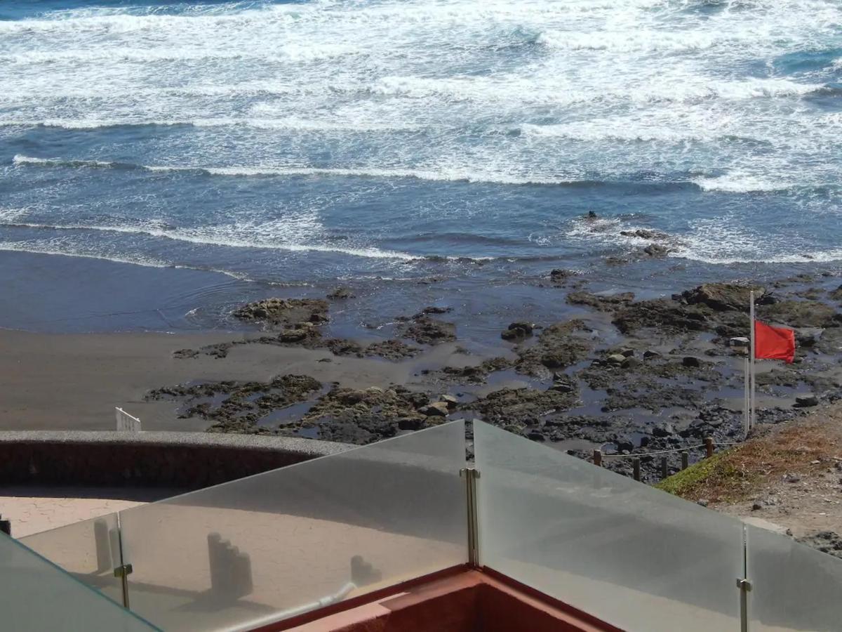 Appartement Loft With Balcony Sea View à Playa Del Hombre Extérieur photo