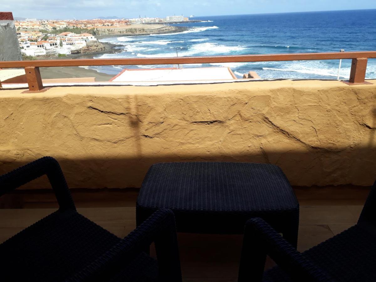 Appartement Loft With Balcony Sea View à Playa Del Hombre Extérieur photo